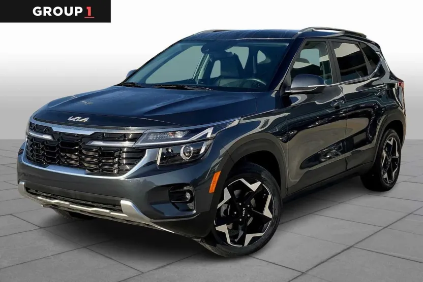 2024 Kia Seltos EX photo 1