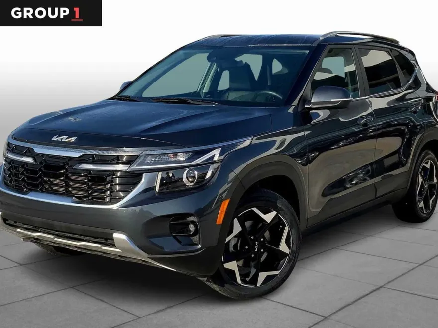 2024 Kia Seltos EX photo 1