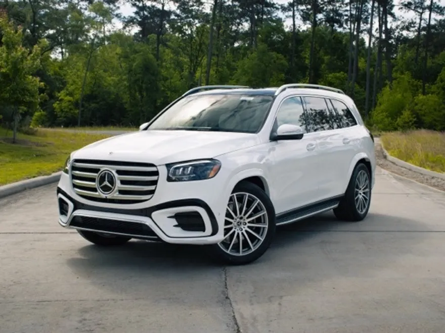 2025 Mercedes Benz GLS 580 4MATIC photo 1
