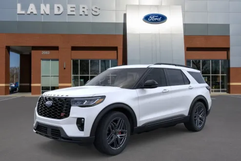 2025 Ford Explorer ST photo 1