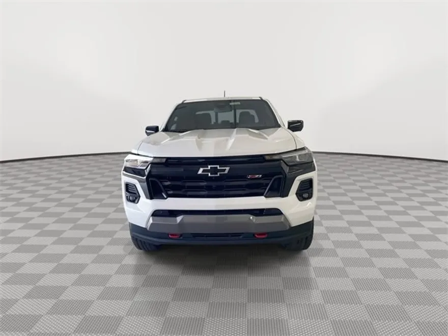 2026 Chevrolet Colorado Z71 photo 1
