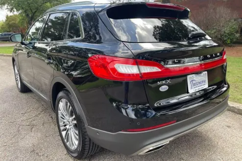 2016 Lincoln MKX Reserve photo 3