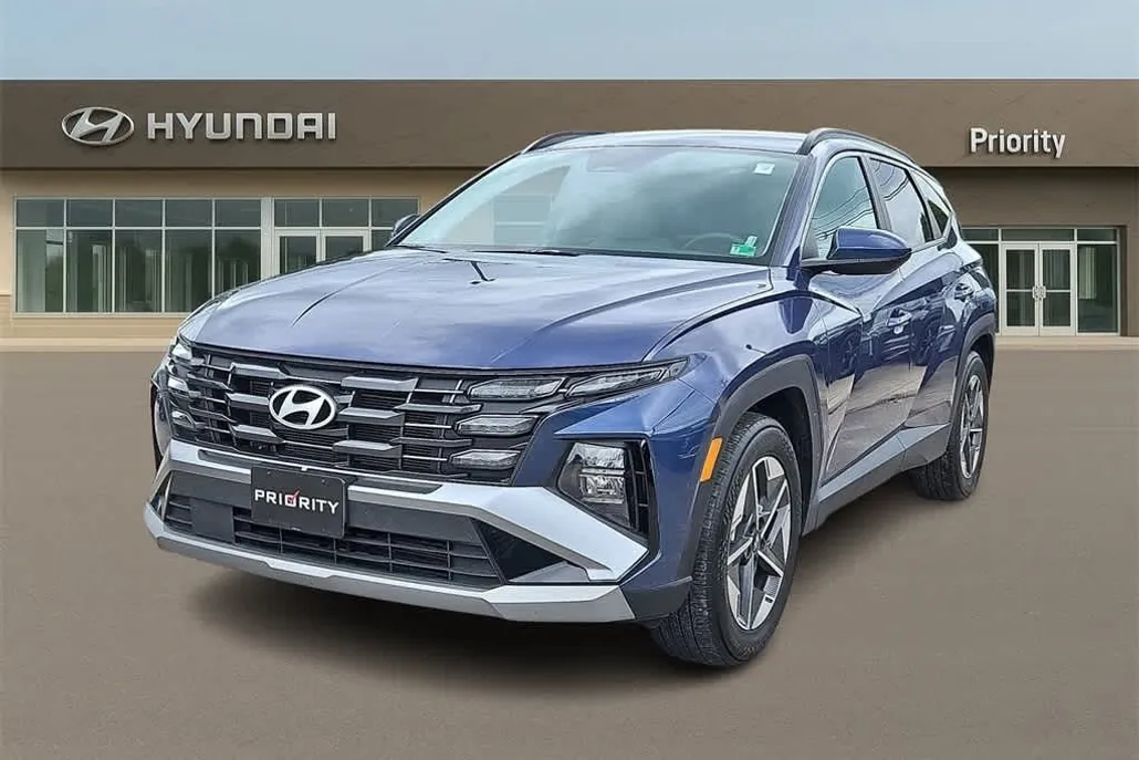 2025 Hyundai Tucson SEL photo 1