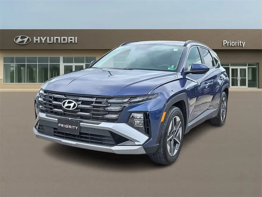 2025 Hyundai Tucson SEL photo 1
