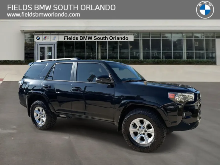2022 Toyota 4Runner SR5 Premium photo 1