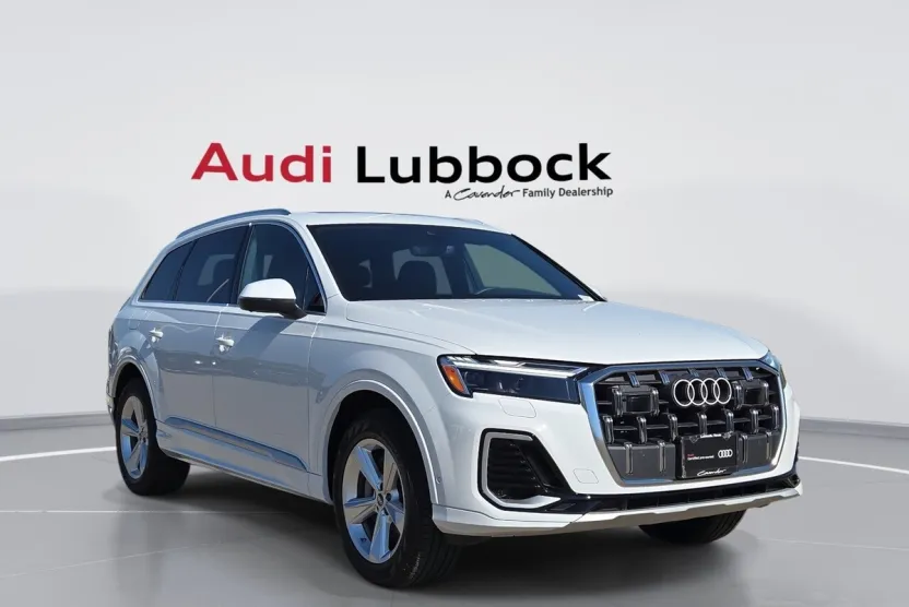 2025 Audi Q7 45 Premium photo 1
