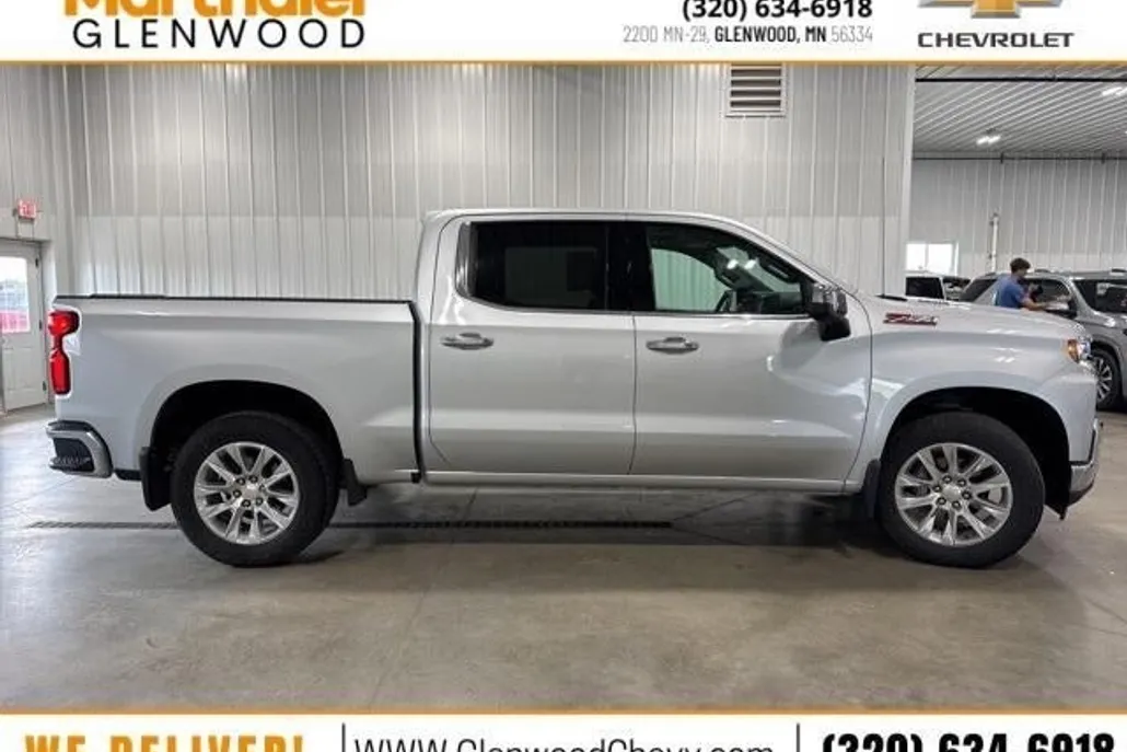2022 Chevrolet Silverado 1500 LTZ photo 1
