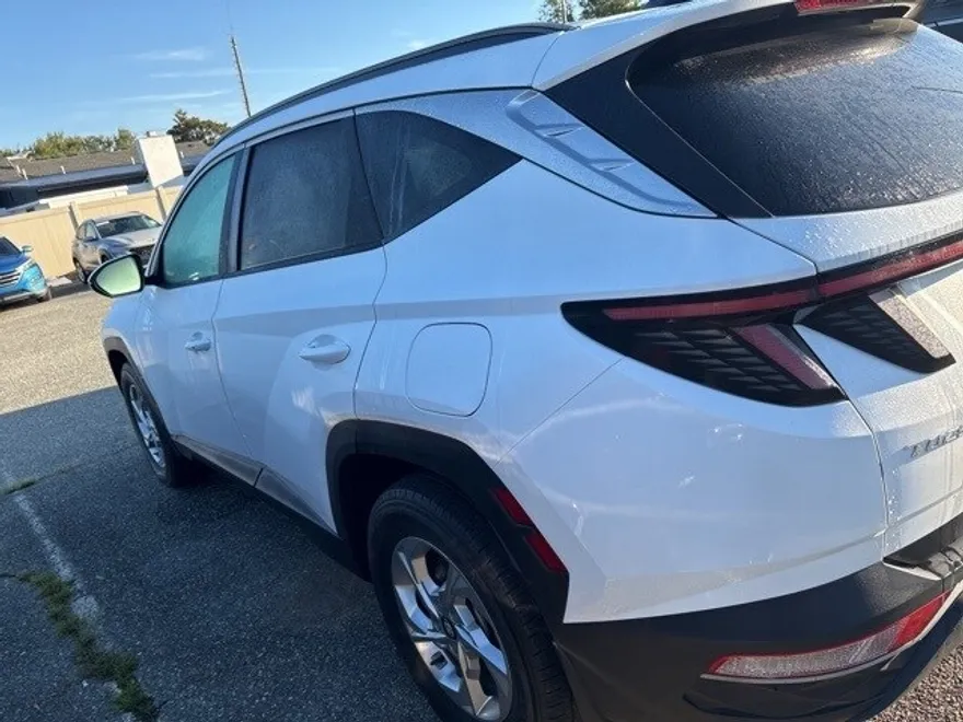 2022 Hyundai Tucson SEL photo 1