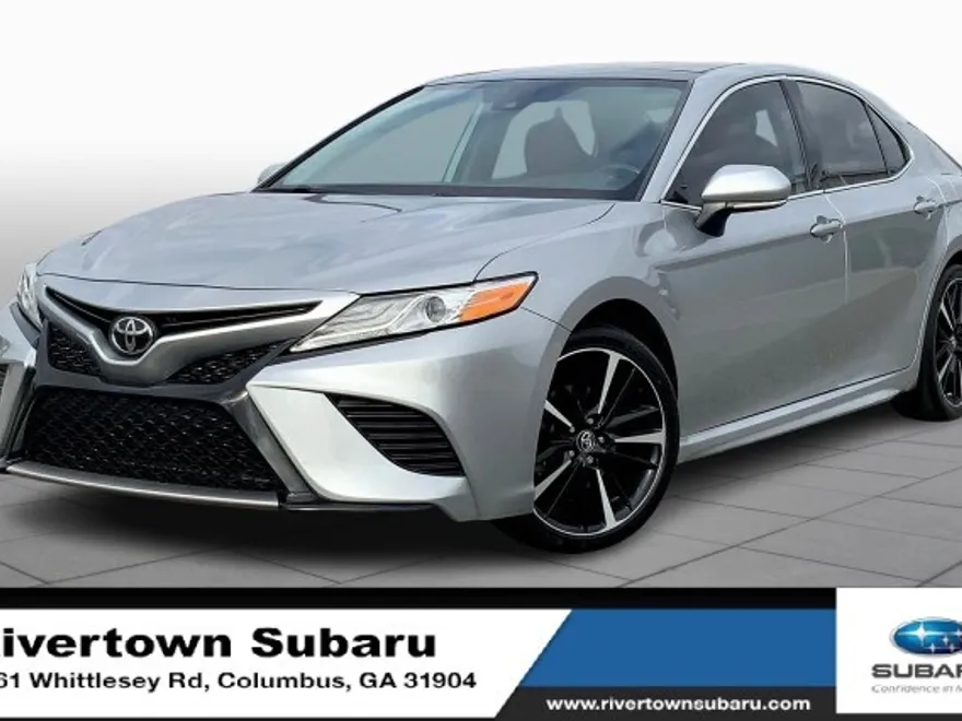 2020 Toyota Camry XSE photo 1
