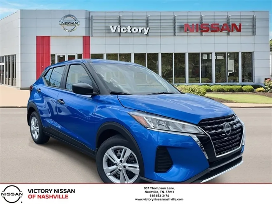 2025 Nissan Kicks Play S photo 1