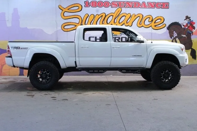 2015 Toyota Tacoma 4x4 V6 photo 1