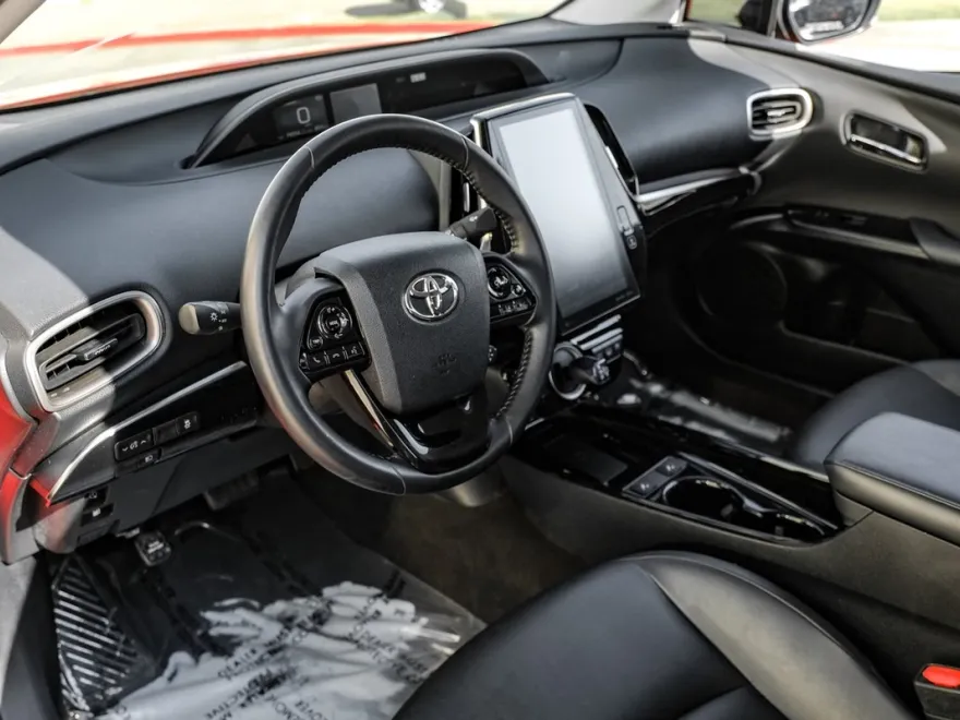 2021 Toyota Prius Prime XLE photo 1