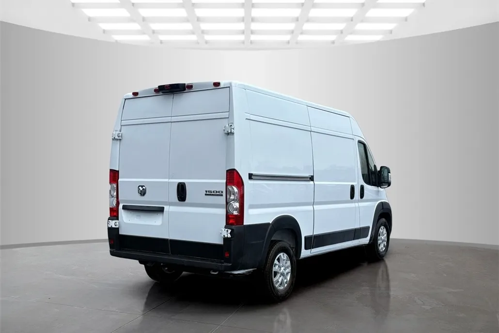 2025 Ram ProMaster 1500 SLT Cargo Van High Roof photo 1
