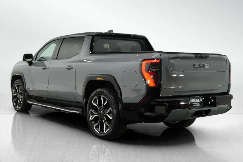 2024 Gmc Sierra EV Denali Edition 1 photo 1