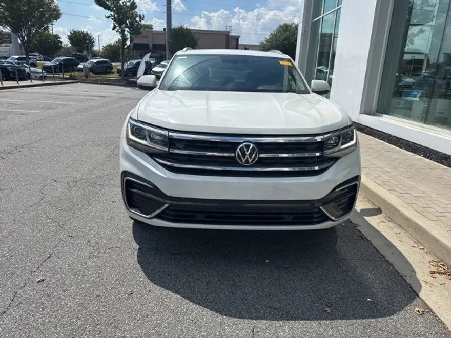 2021 Volkswagen Atlas Cross Sport V6 SE Technology R-Line photo 1