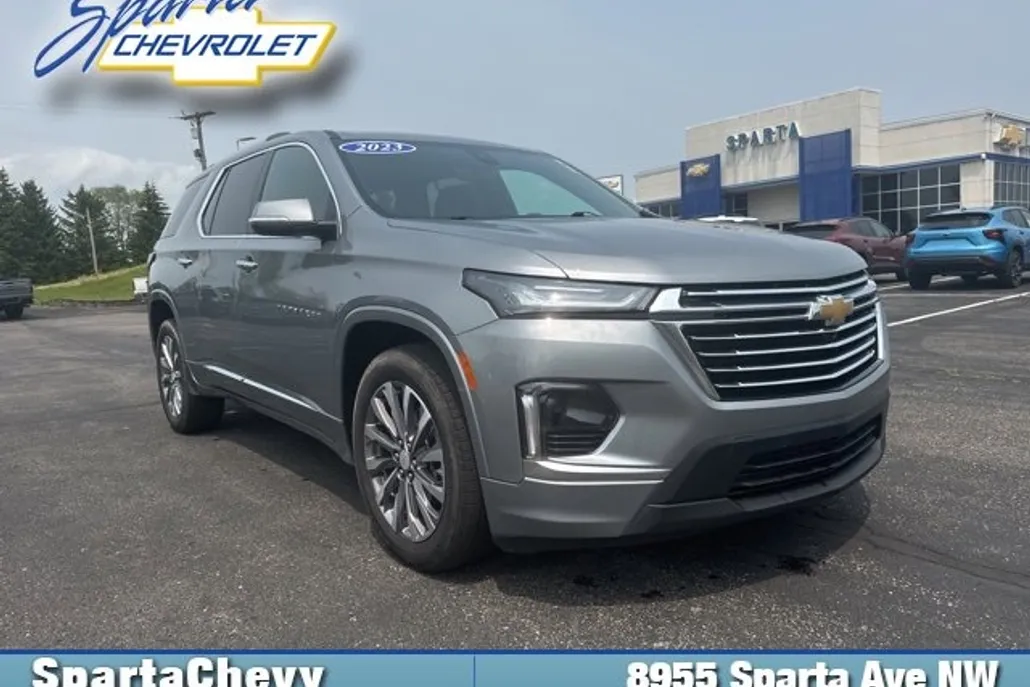 2023 Chevrolet Traverse Premier photo 1