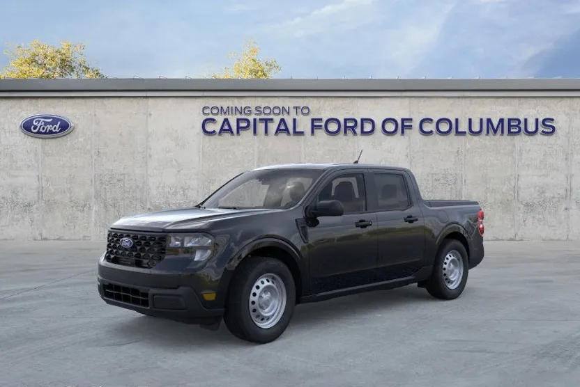 2025 Ford Maverick XL photo 1