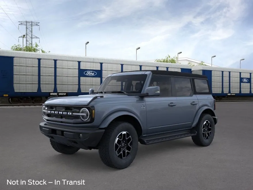 2025 Ford Bronco Outer Banks photo 1
