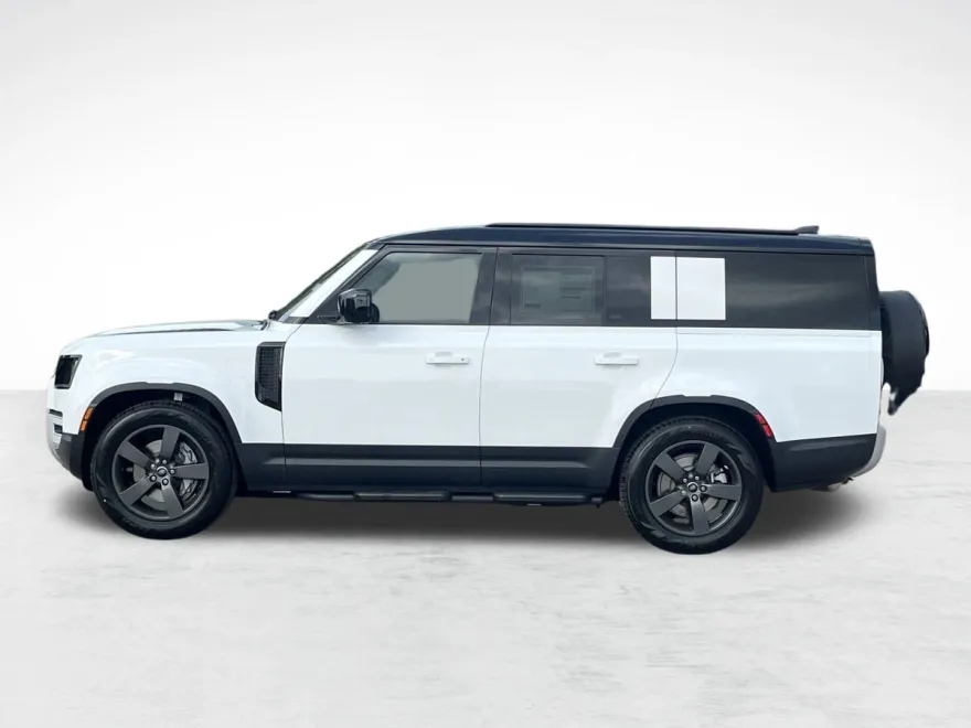 2025 Land Rover Defender 130 S photo 1