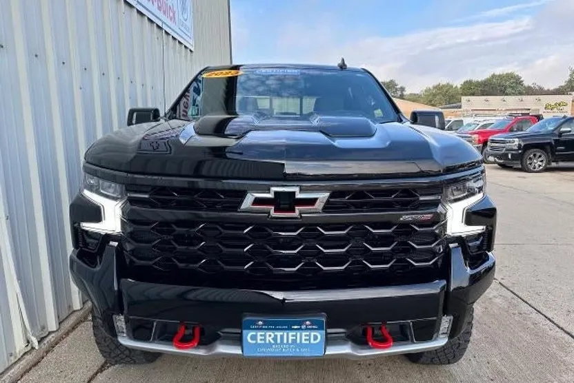 2023 Chevrolet Silverado 1500 ZR2 photo 1