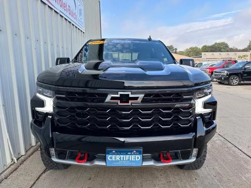 2023 Chevrolet Silverado 1500 ZR2 photo 1