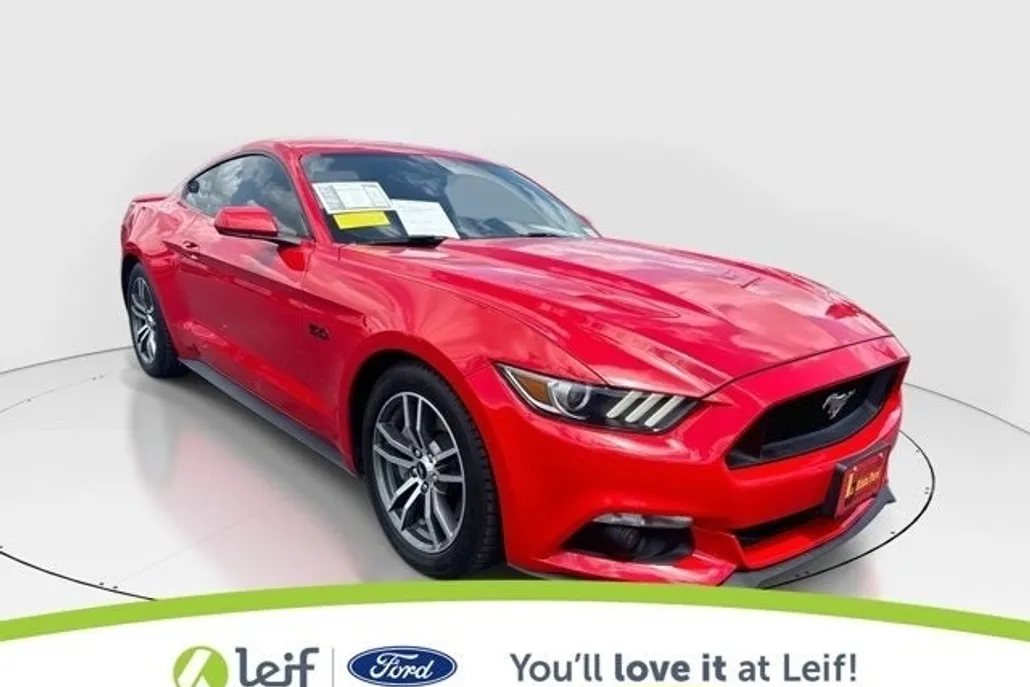 2016 Ford Mustang GT photo 1