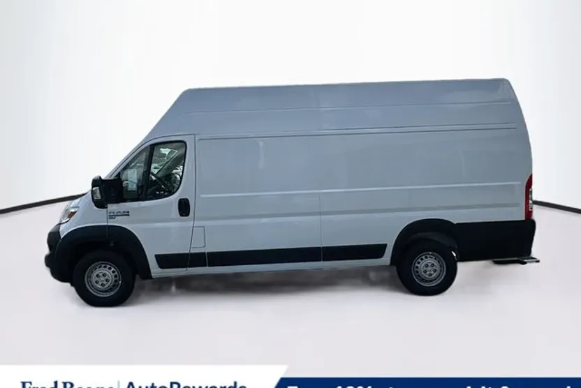 2024 Ram 3500 photo 1