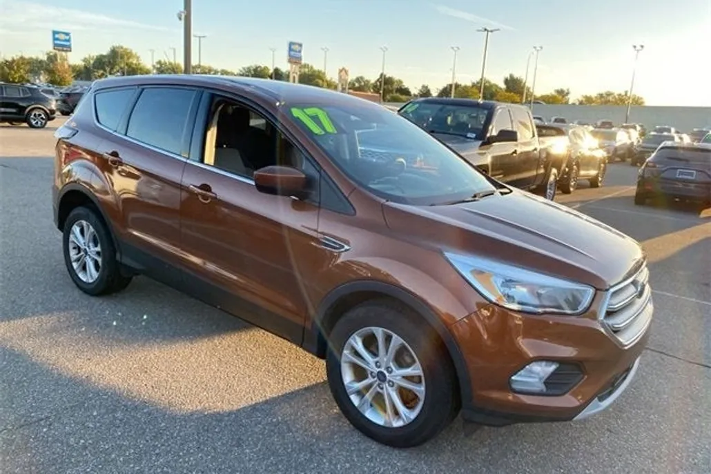 2017 Ford Escape SE photo 1