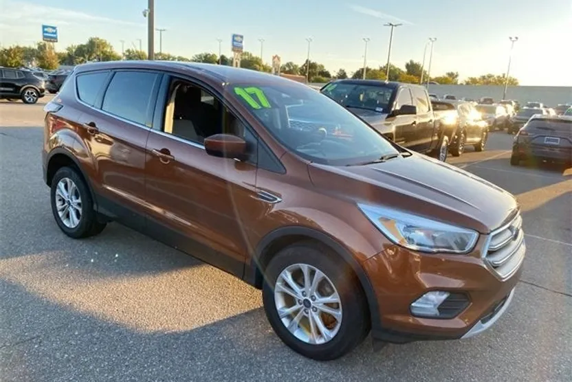 2017 Ford Escape SE photo 1