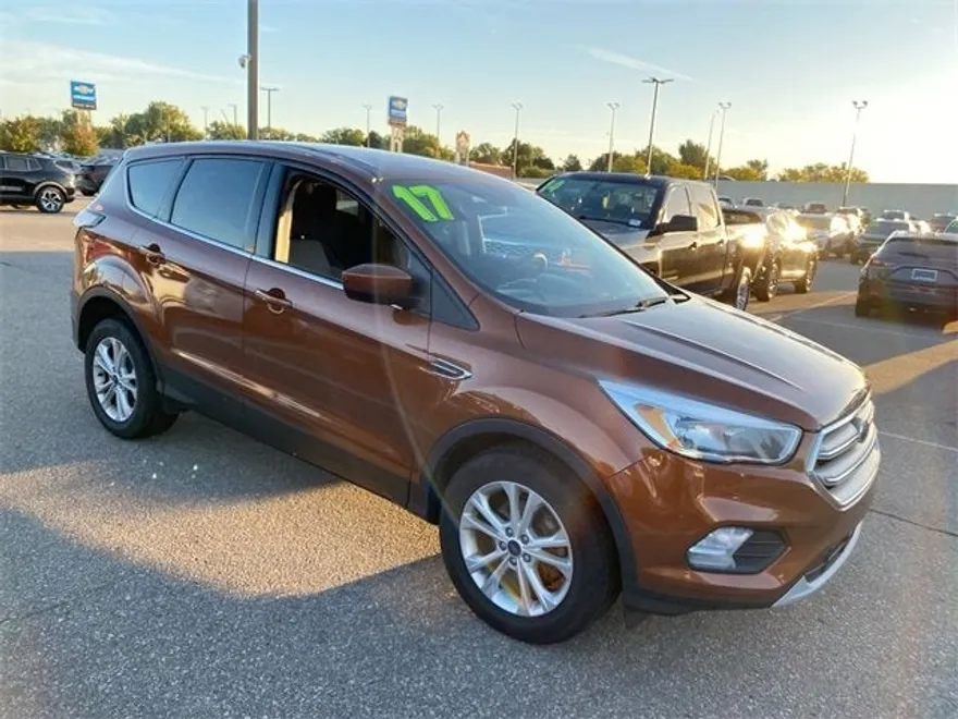 2017 Ford Escape SE photo 1
