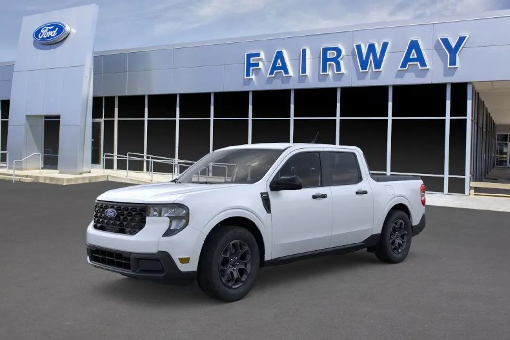 2025 Ford Maverick XLT photo 1