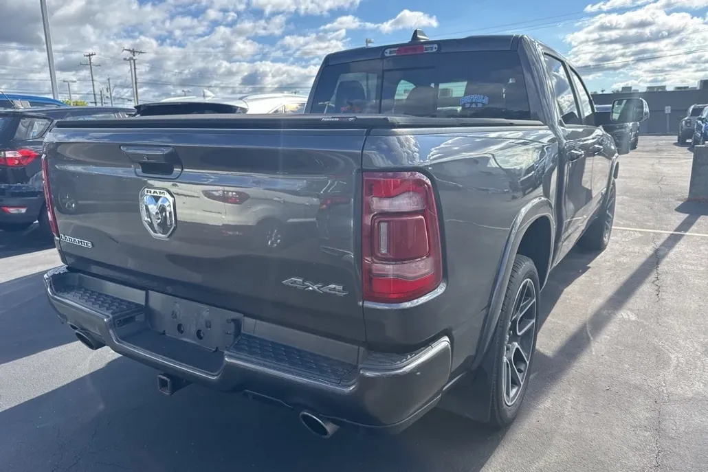 2019 Ram 1500 Laramie photo 1
