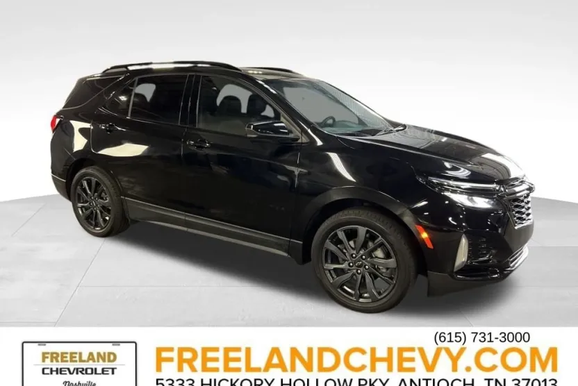 2023 Chevrolet Equinox RS photo 1