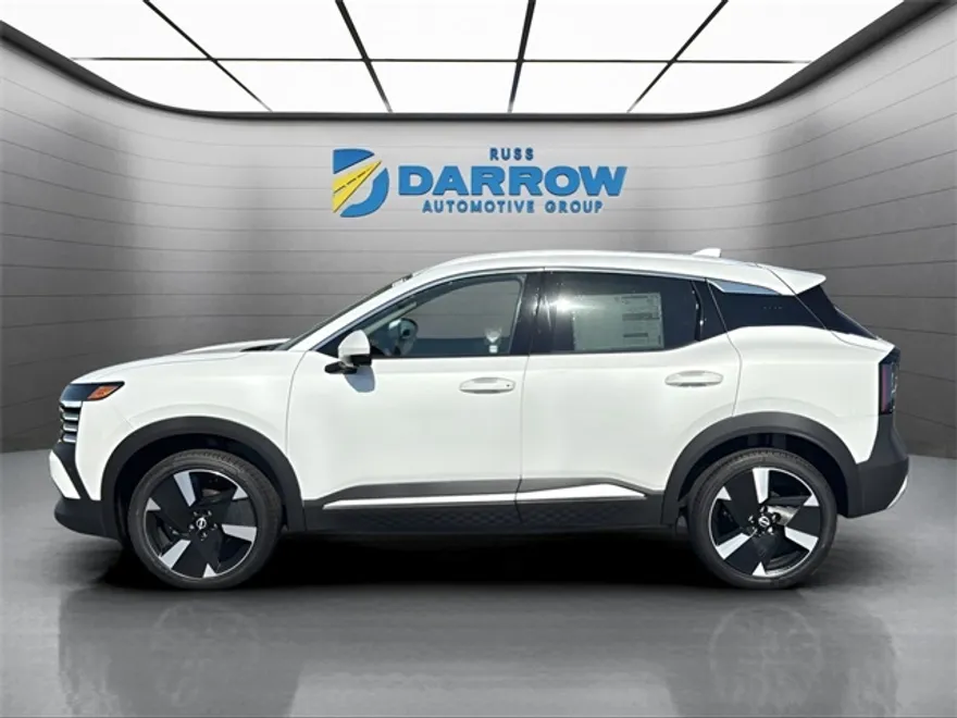 2025 Nissan Kicks SR photo 1