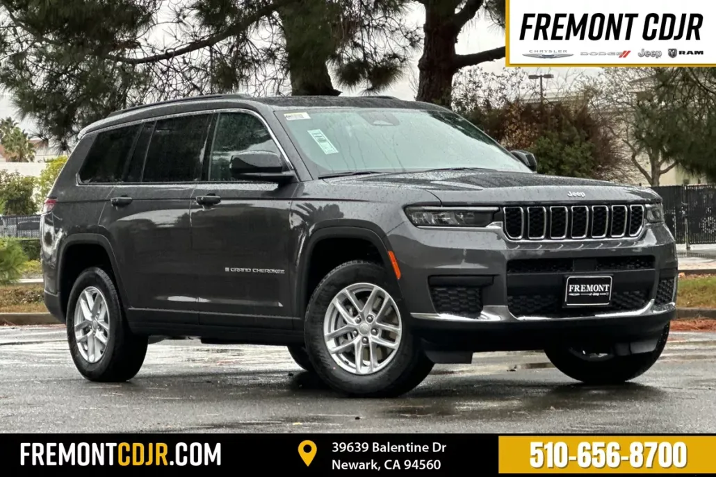 2025 Jeep Grand Cherokee Laredo X photo 1