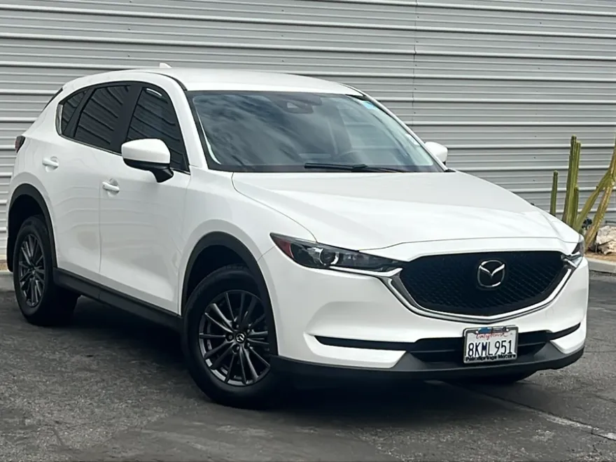 2019 Mazda CX-5 Touring photo 1
