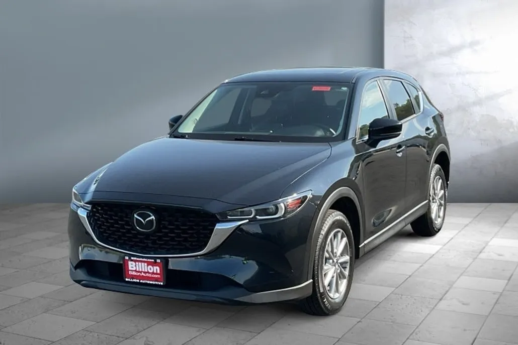 2022 Mazda CX-5 2.5 S Preferred photo 1