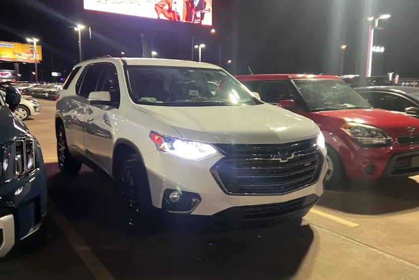 2020 Chevrolet Traverse RS photo 1