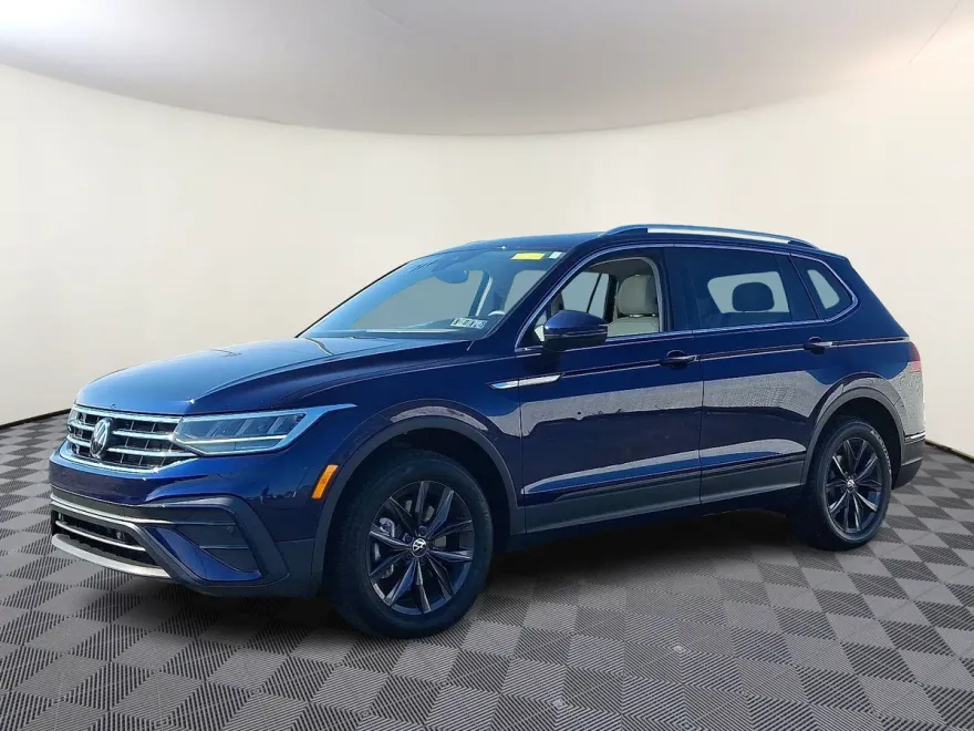 2024 Volkswagen Tiguan SE Sport photo 1