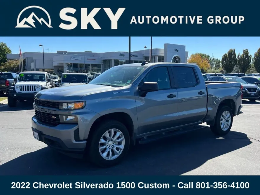 2022 Chevrolet Silverado 1500 Custom photo 1