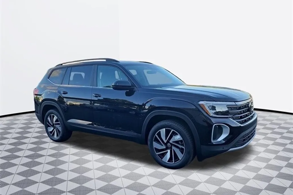 2026 Volkswagen Atlas SE Technology photo 1