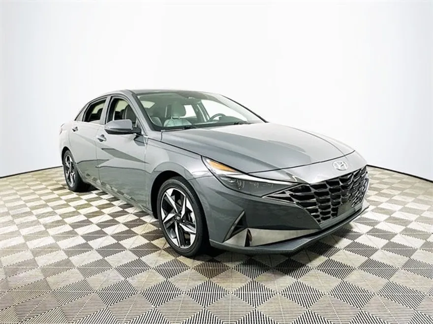2023 Hyundai Elantra Hybrid Limited photo 1