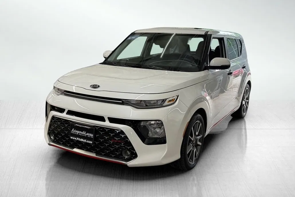 2020 Kia Soul GT-Line photo 1