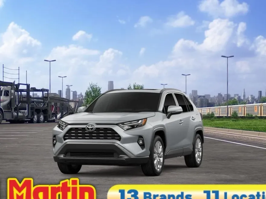 2025 Toyota RAV4 XLE Premium photo 1