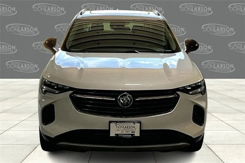 2023 Buick Envision Essence photo 1