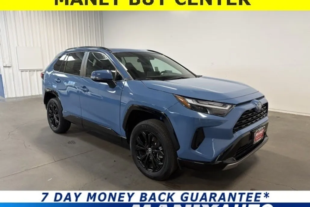 2022 Toyota RAV4 Hybrid SE photo 1