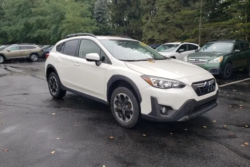 2023 Subaru Crosstrek Premium photo 1