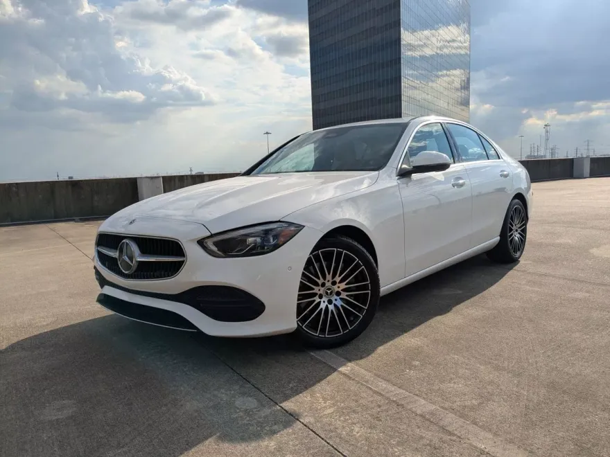 2025 Mercedes Benz C 300 photo 1