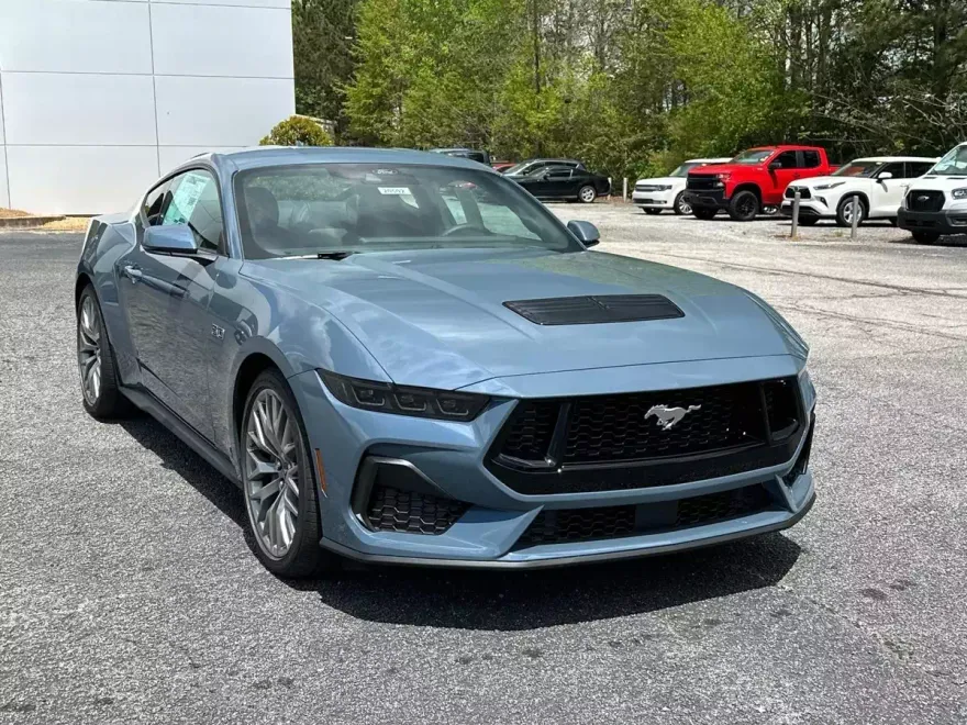 2025 Ford Mustang GT Premium photo 1
