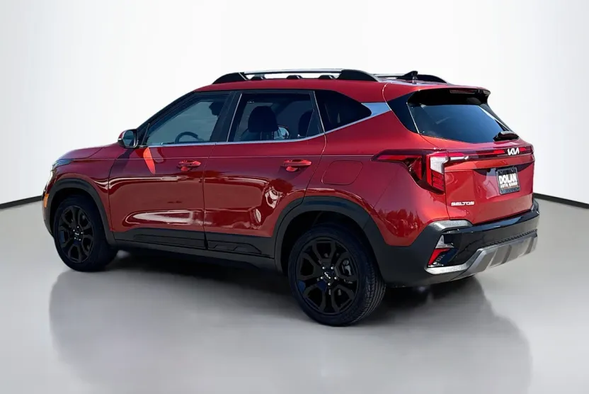 2024 Kia Seltos X-Line photo 1